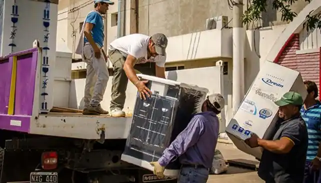 Inundaciones: La Provincia repondrá los electrodomésticos a damnificados
