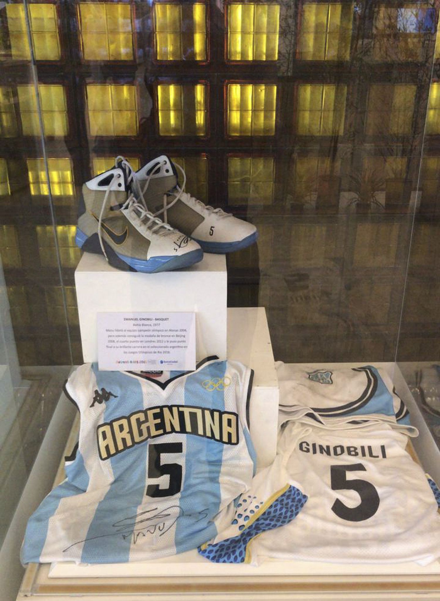 Hubo muestra de objetos de deportistas olímpicos