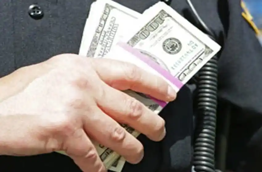 Comprobaron que un policía se hizo millonario a base de corrupción, pero no irá a la cárcel