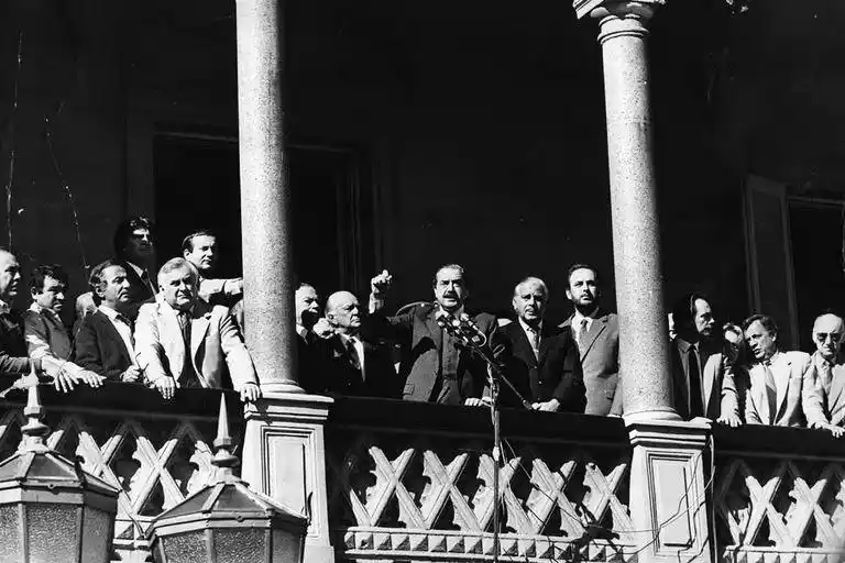 Semana Santa de 1987: el alzamiento carapintada que puso en jaque a la democracia