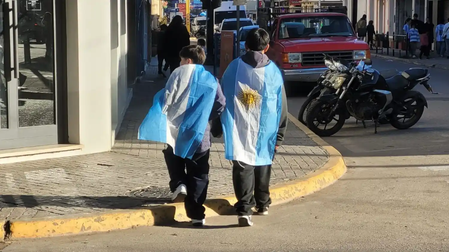 La propuesta es encontrar un espacio alternativo para que la fiesta sea "en paz, con respeto".