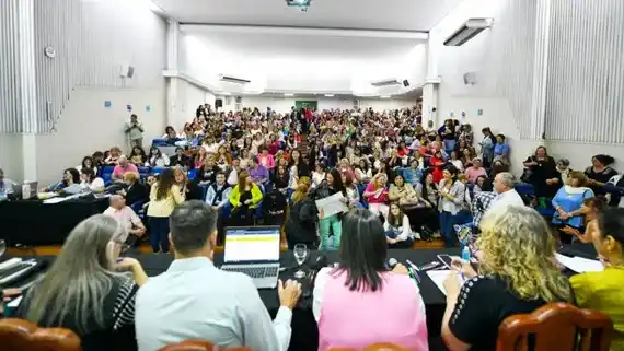 El CGE titularizó 1.233 cargos directivos en escuelas entrerrianas