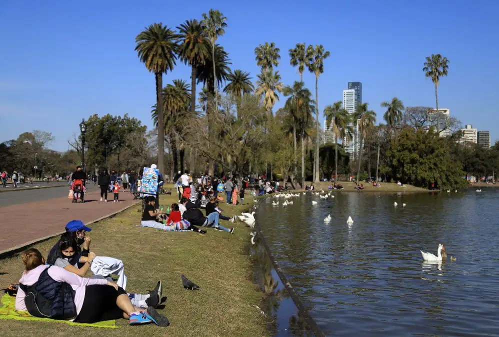 Coronavirus en Argentina: confirmaron 9.608 nuevos contagios y 261 muertes