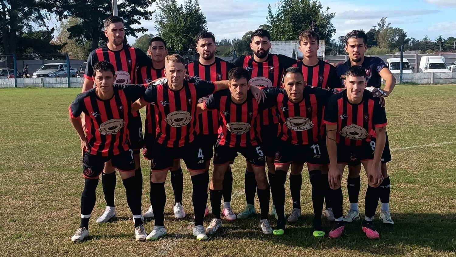 Sarmiento de Ayacucho disfruta la cima en la URD