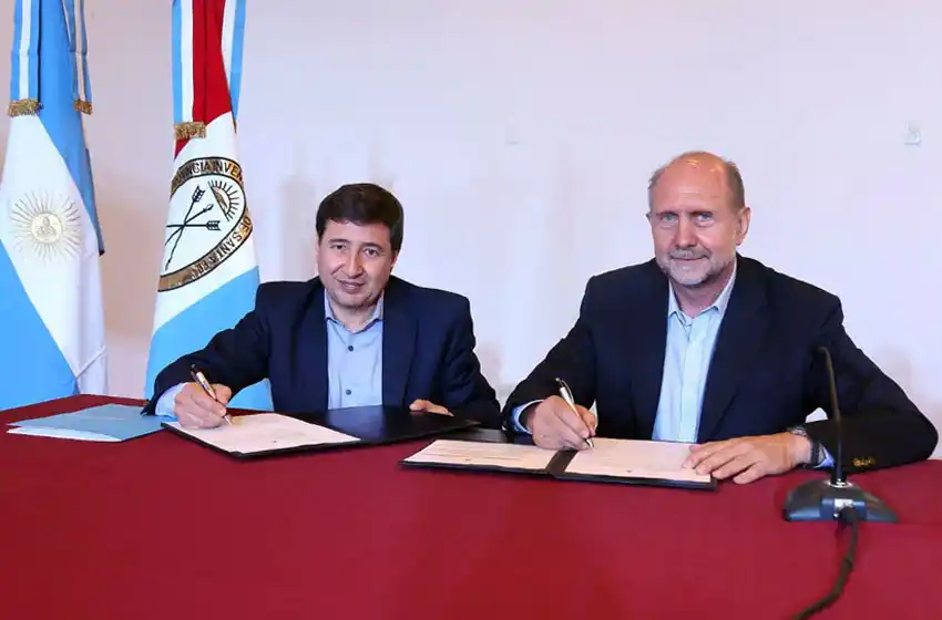 Perotti presentó la Tarjeta Alimentaria: “Tenemos un compromiso de cuidar el programa y no debemos especular sobre eso”