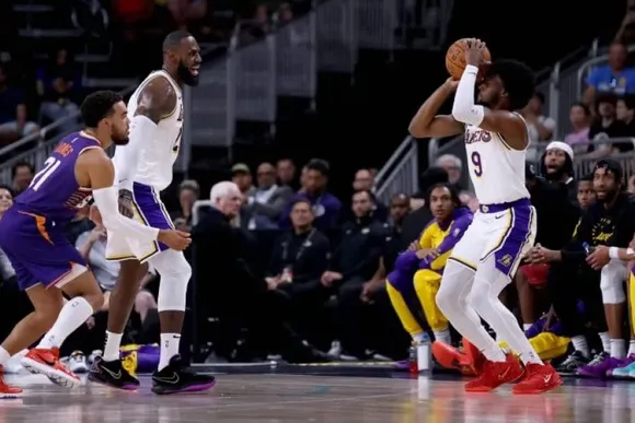 LeBron James y Bronny James hacen historia en la NBA