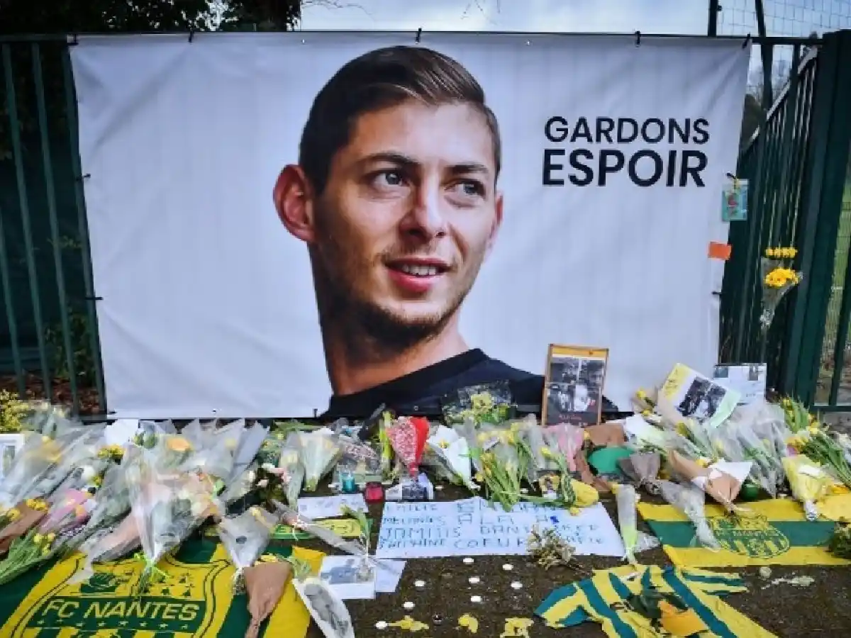 Los restos de Emiliano Sala serán velados este sábado en Progreso 