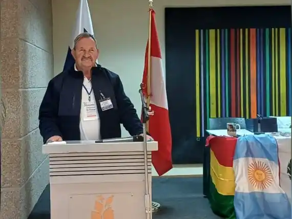 Licenciado Salvador Elizalde
Escritor, crítico literario y gestor cultural con participación internacional