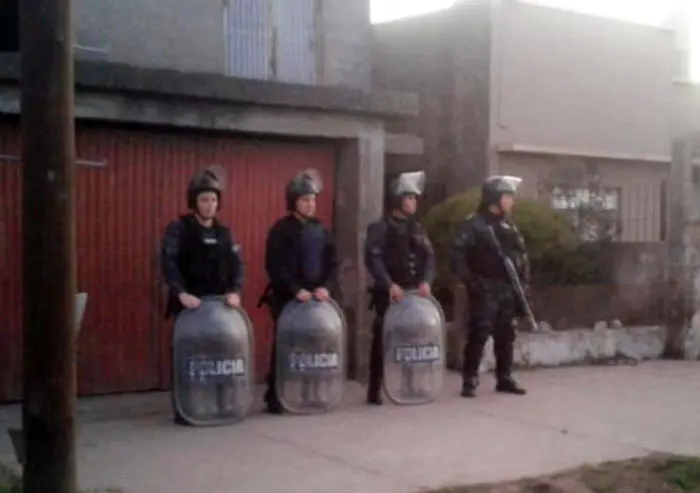 Amenazó con matar a su vecina en Quequén
