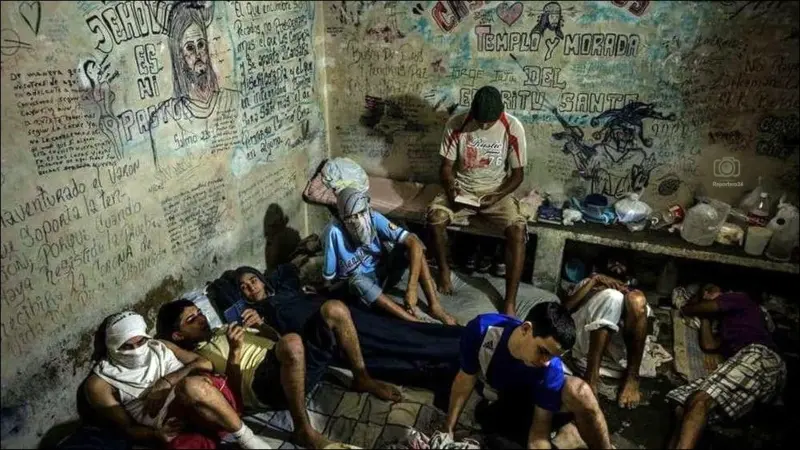 “Bajaron hasta 30 kilos”: 11 presos murieron por HAMBRE y TUBERCULOSIS en Fénix Lara