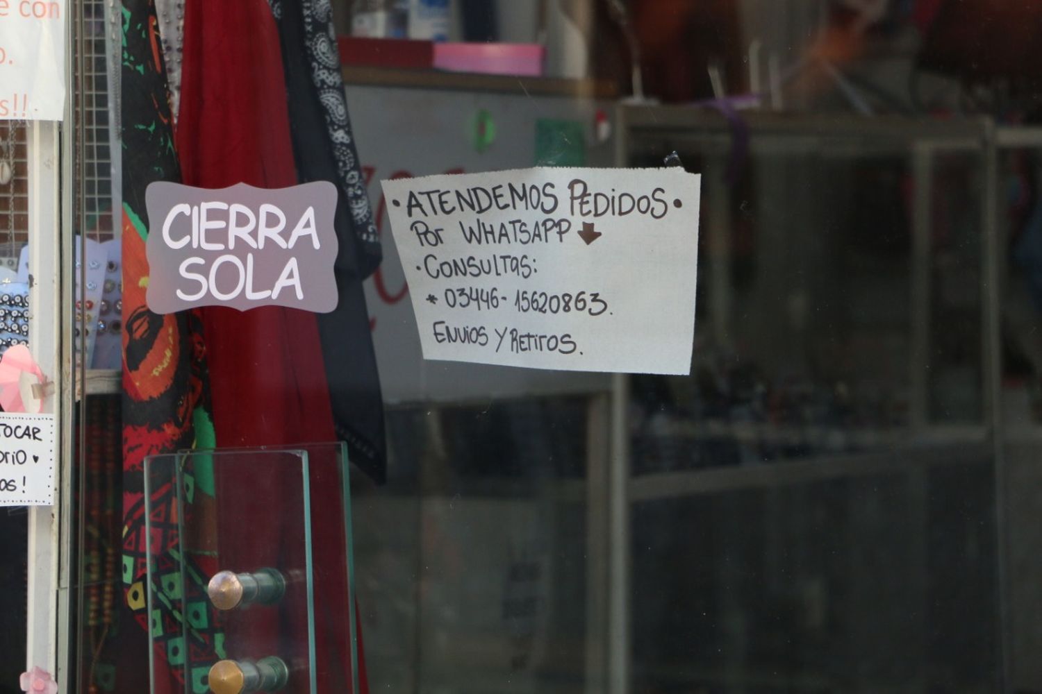 El fastidio de los comerciantes: "Está más que claro que la actividad no contagia"