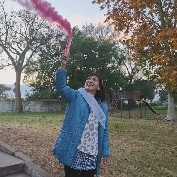 La docente se jubiló, tras años en el cargo.