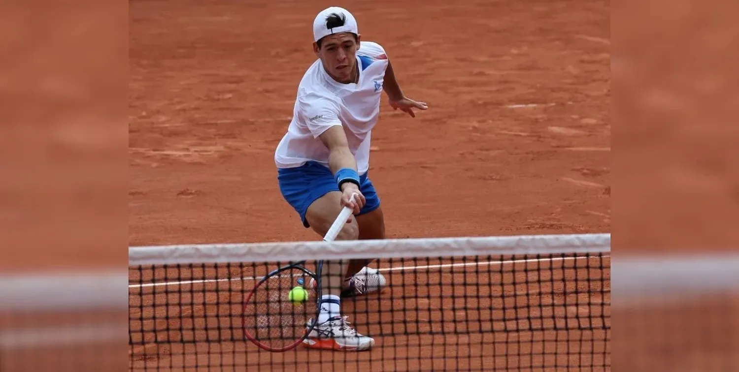 Báez nunca pudo superar la segunda ronda del Grand Slam parisino. Crédito: @dinophotosport