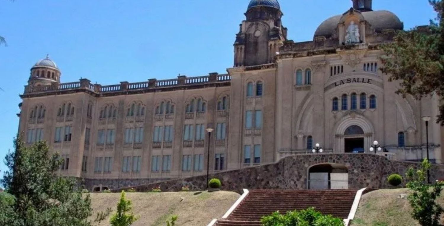 Córdoba: un colegio suspendió sus clases por brote de la cepa Delta