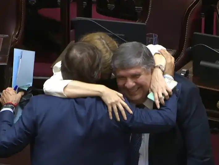 Los senadores descongelan sus dietas desde mayo. (Foto: NA)