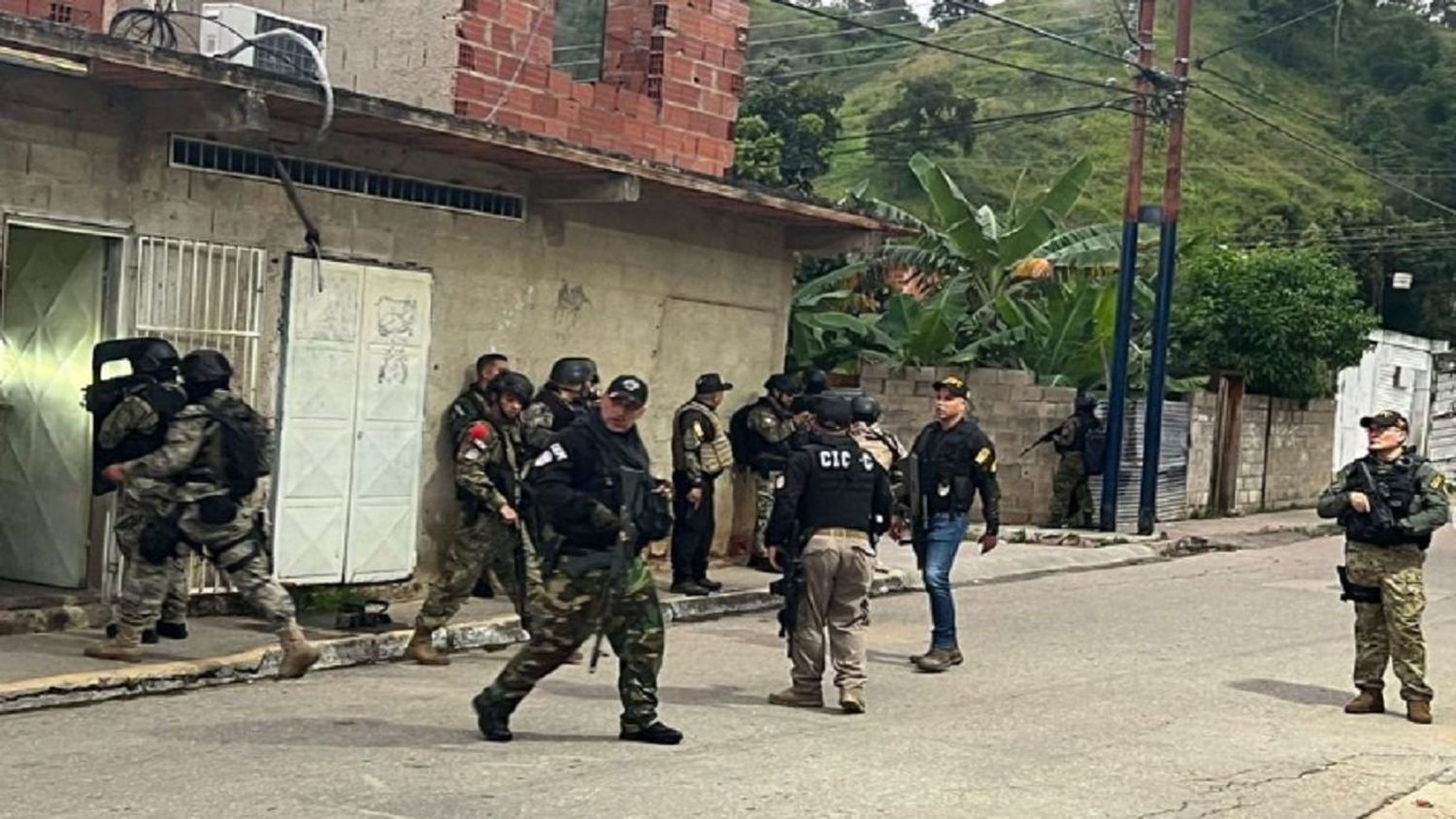 ¡RAZZIA EN CARABOBO TERMINA CON 5 ANTISOCIALES! Muere detective del CICPC durante enfrentamiento