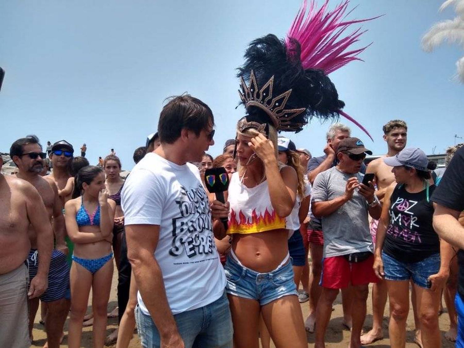 Con Sol Pérez en la conducción, el Carnaval del País calienta las playas de Mar del Plata