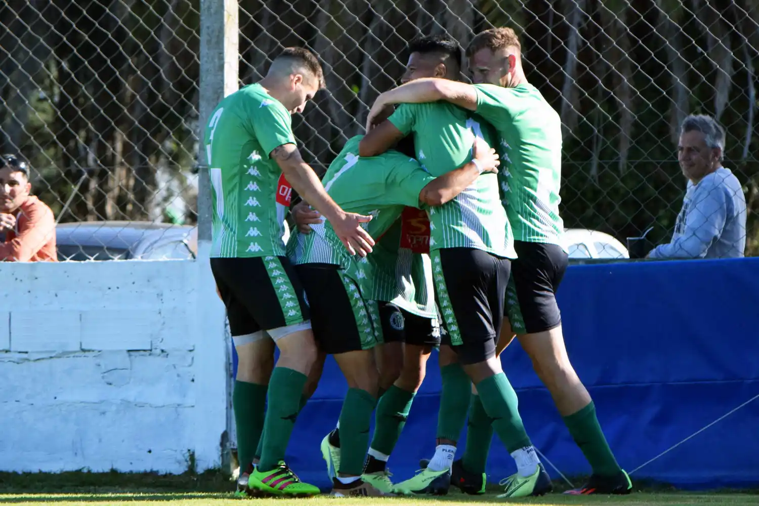 Kimberley dejó en el camino a Atlético Mar del Plata