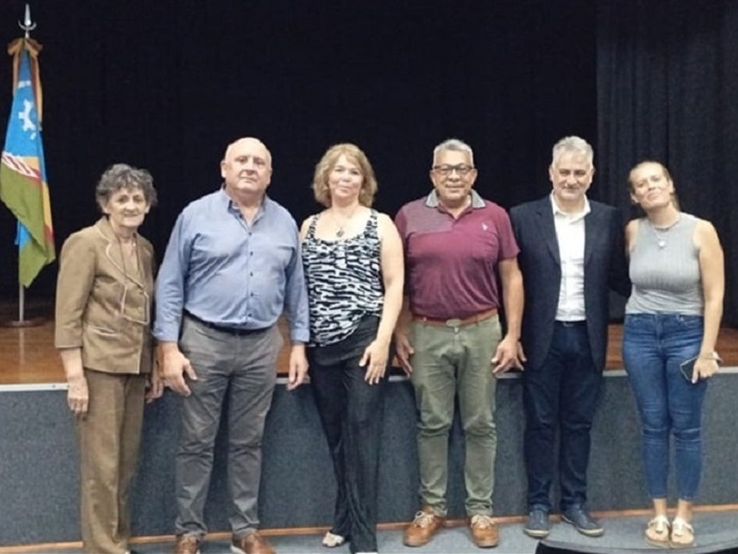 Crespo celebró la colación de 28 alumnos que finalizaron sus estudios secundarios en el marco de un convenio tripartito