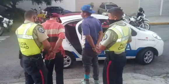 Tres robos fueron frustrados por PoliChacao en menos de 24 horas