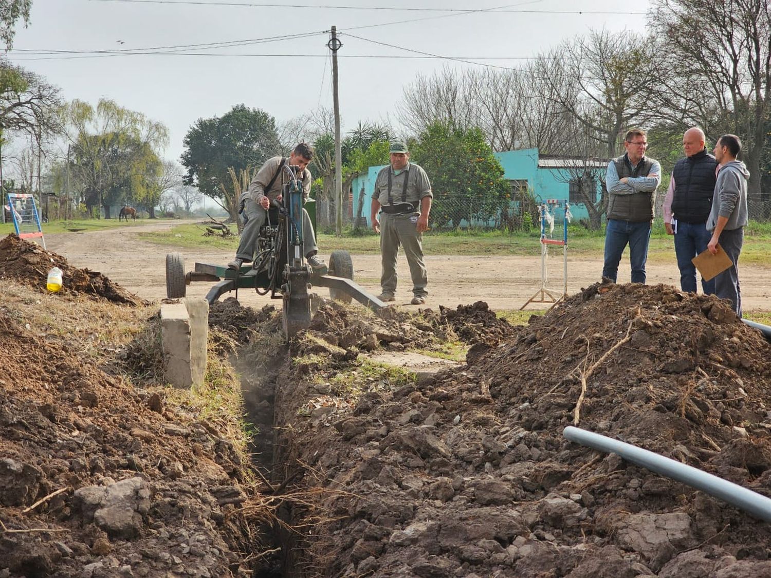 Borla destacó el inicio de la obra ampliación de la red de agua potable en Marcelino Escalada