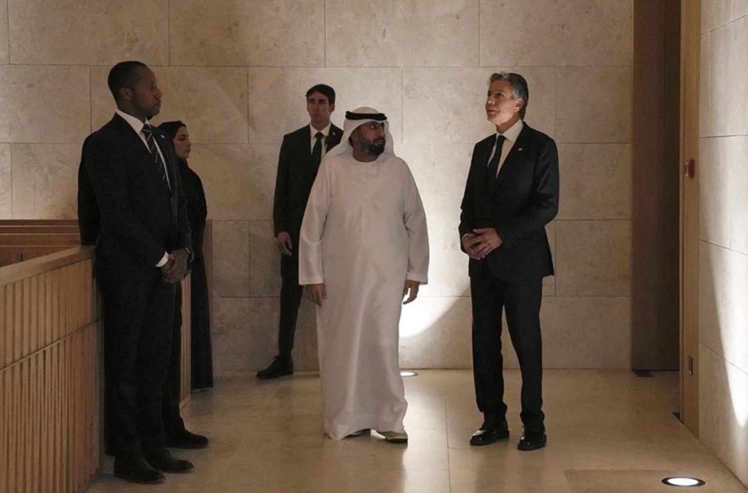 Blinken se reunió con el príncipe heredero saudita por el conflicto entre Israel y Hamas