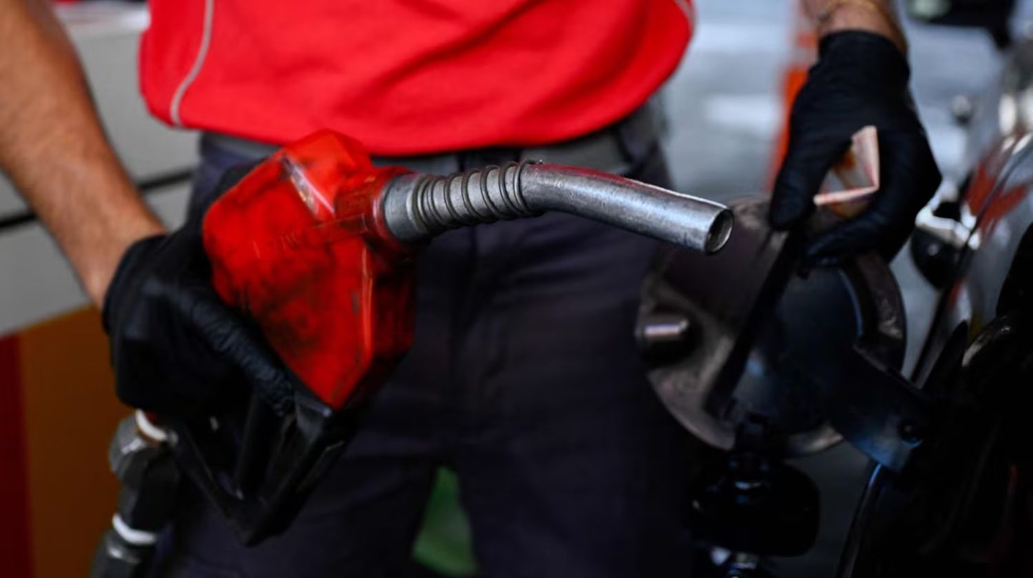 Otra vez, aumenta el combustible
