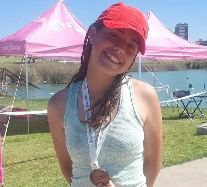 Manuela Funes Roldán. Medalla de bronce en canotaje