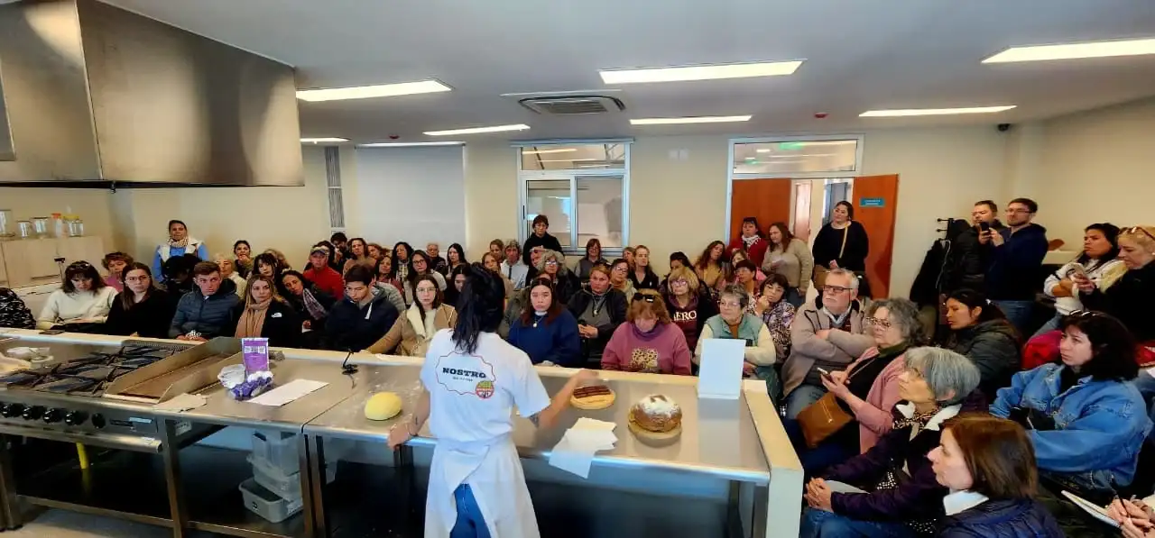 La cocina en vivo estuvo a cargo de NOSTRO.