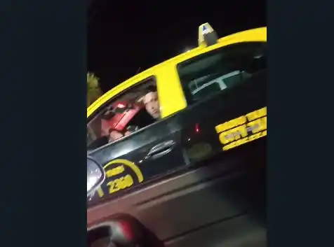 "Se pone en riesgo la integridad del pasajero", afirmó Pablo Sánchez, presidente Asociación de conductores de taxis.