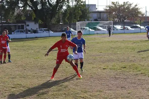 Fútbol local: La fecha se postergó para el próximo domingo
