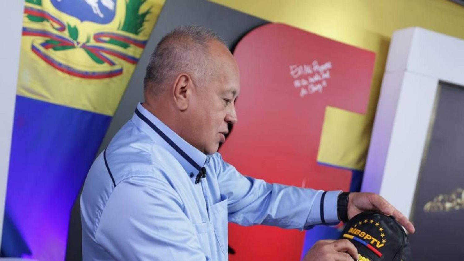 Diosdado anuncia la detención de «infiltrado de la DEA» en la PNB