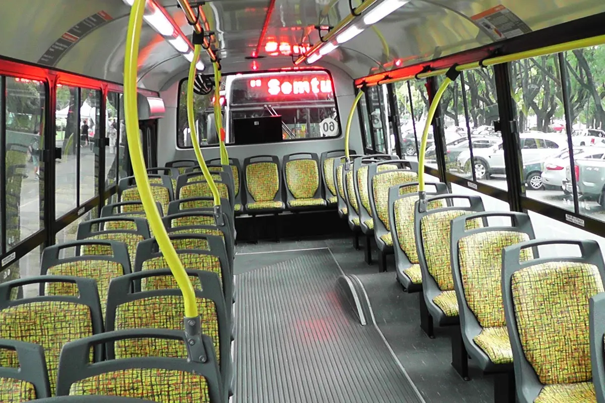 Colectivos: la UTA negocia pero no descarta un nuevo paro para el martes