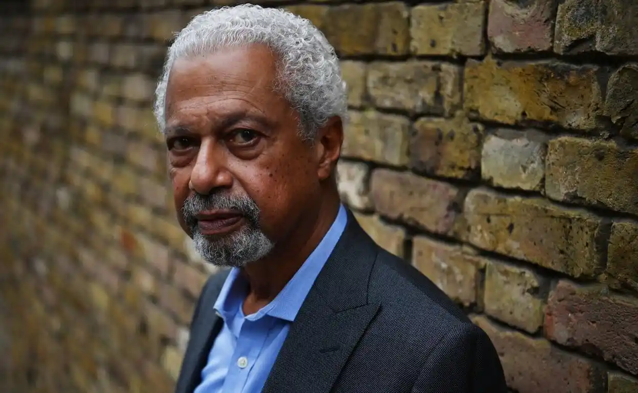 Abdulrazak Gurnah: “El desarraigo es un fenómeno global y llevamos muchísimos años viéndolo”