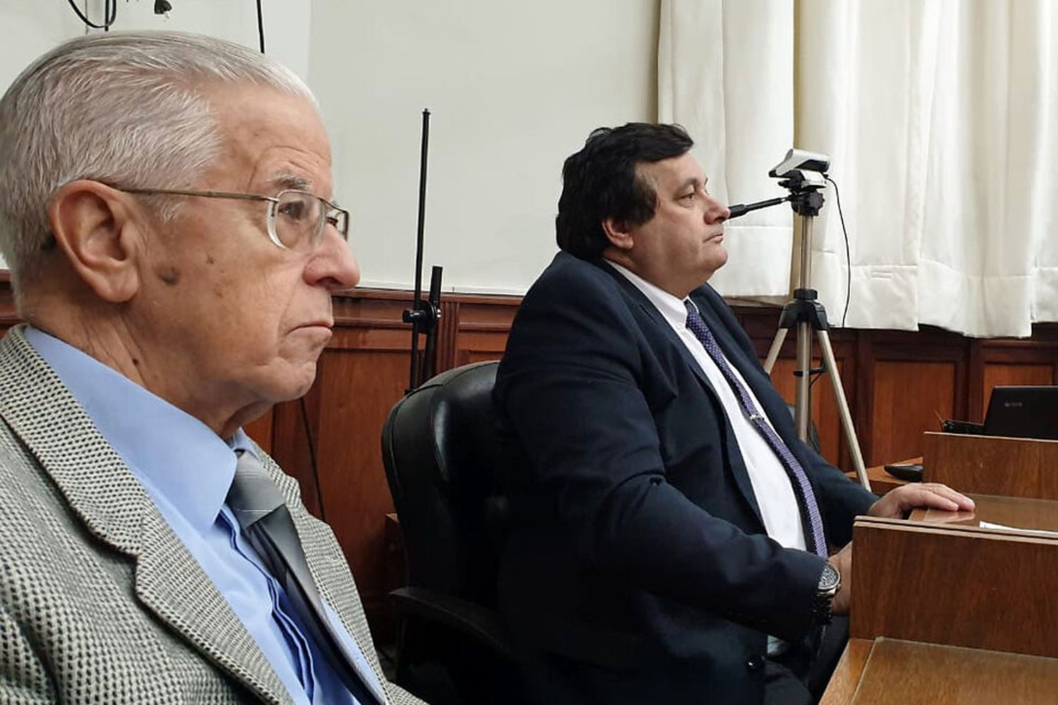 Los crimenes por los que se condenó a Rivas y los "graves atentados contra los Derechos Humanos"