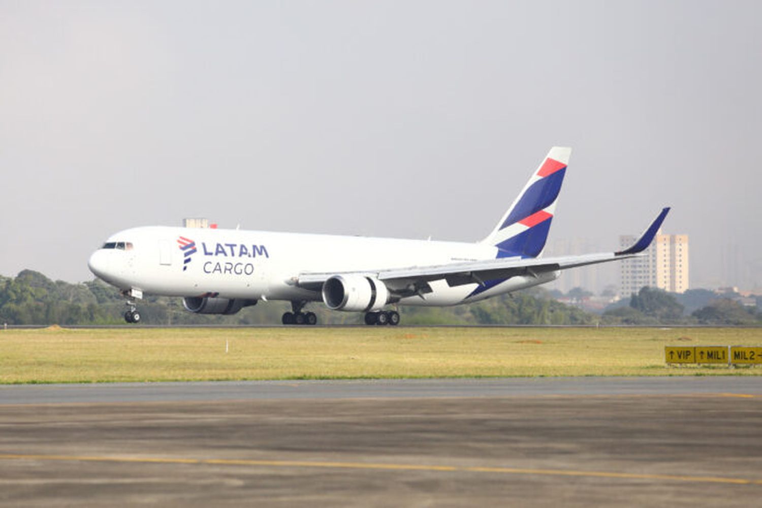 LATAM se desprenderá de tres Boeing 767 cargueros