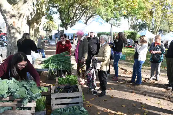 Mercados Bonaerenses regresa a Chascomús con un imperdible 40% de descuento y amplia oferta de productos locales