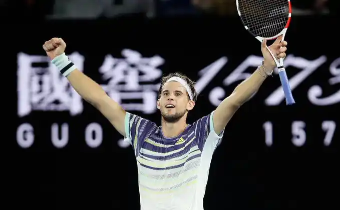 Thiem dio el golpe ante Nadal para llegar a semis