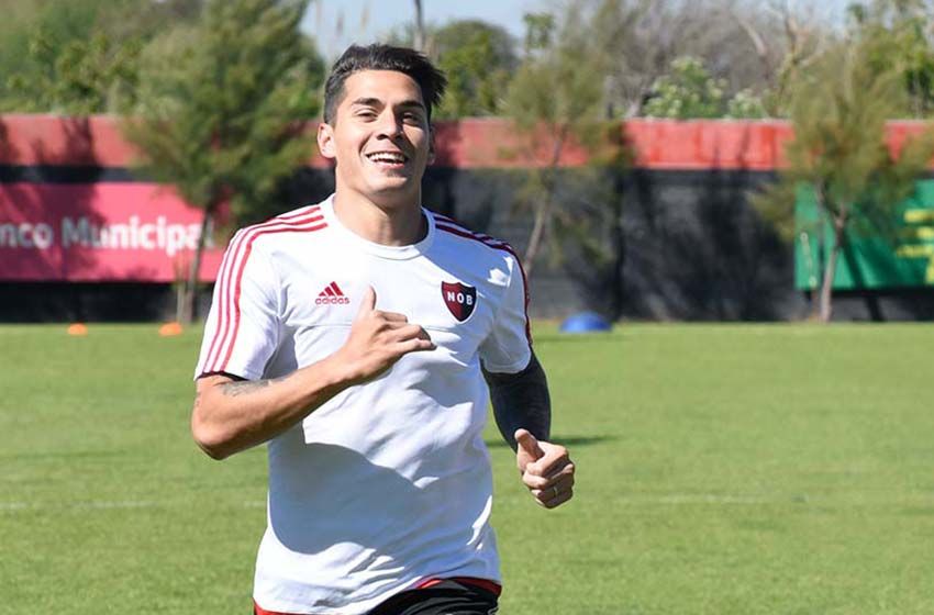 Culasso: «Se va con ganas de haber jugado más en Newell’s»
