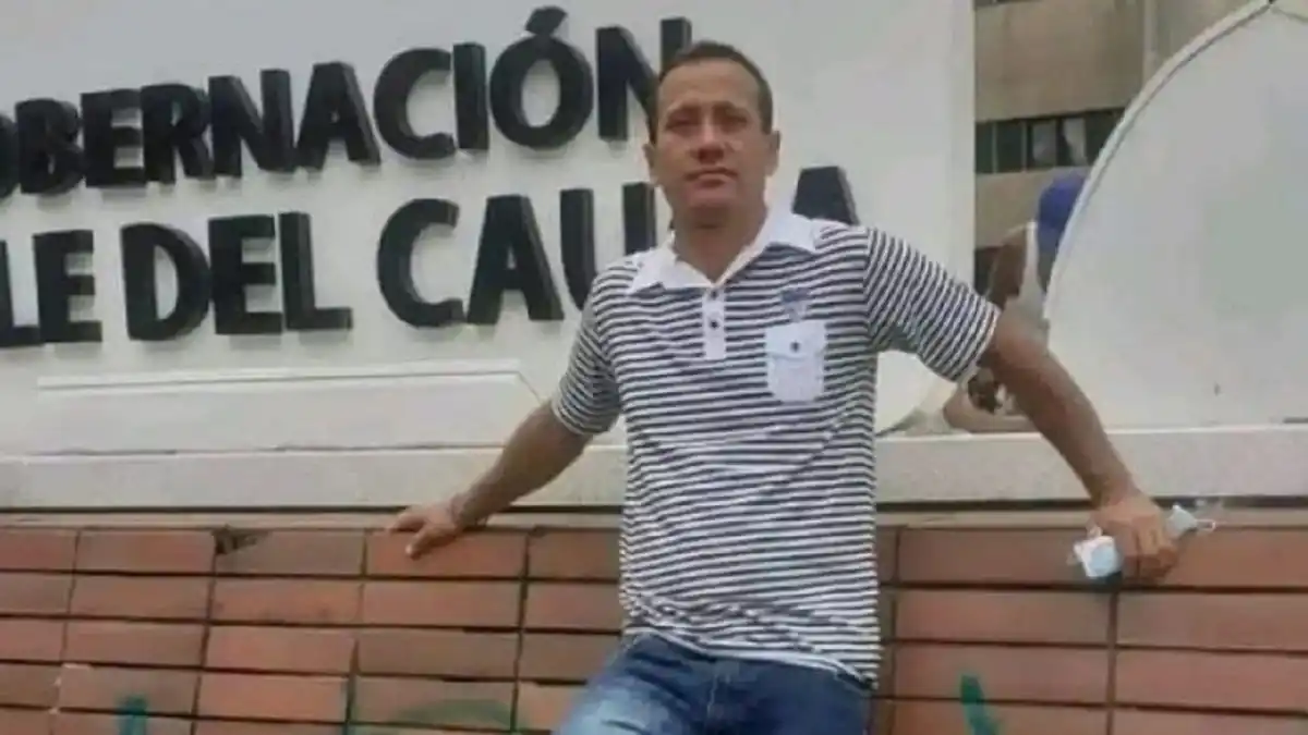 ¡LA ACTUAL PAREJA DE SU EXNOVIA Y 2 SUJETOS MÁS! A PUNTA DE GOLPES matan a hombre en Lara