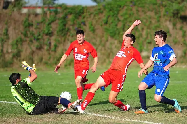 Independiente tuvo un sólido debut en la Copa y goleó a Engranaje