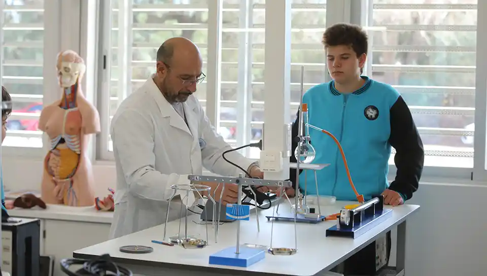 Nueva escuela ProA en Deán Funes