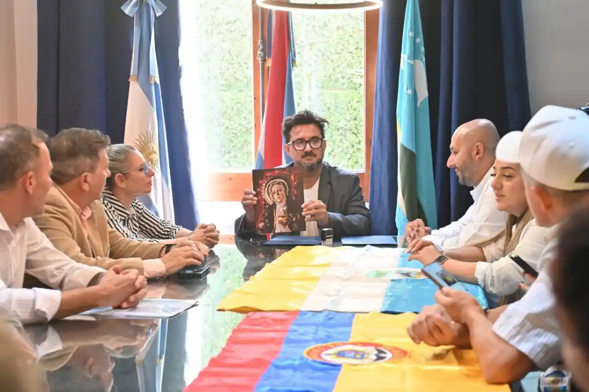 El Municipio firmó un acuerdo de cooperación con Colombia: de qué se trata