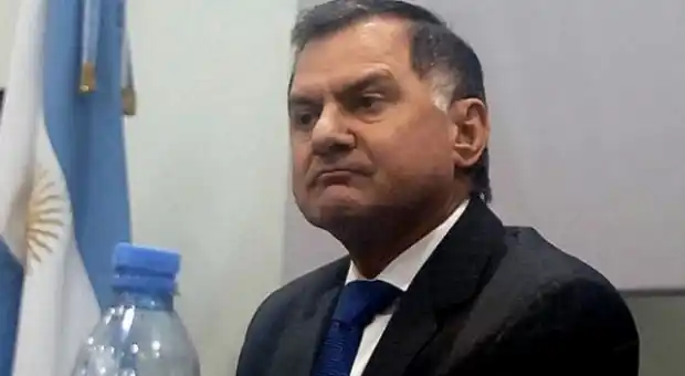 Florencio Varela: Julio Pereyra se triplicó el sueldo por decreto