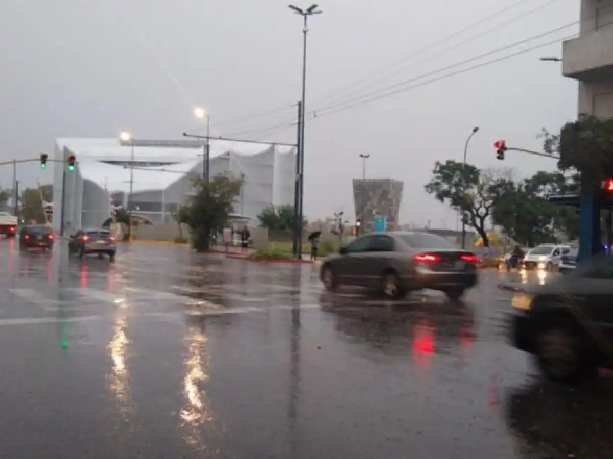 Tormentas fuertes en Córdoba: rige un aviso a corto plazo