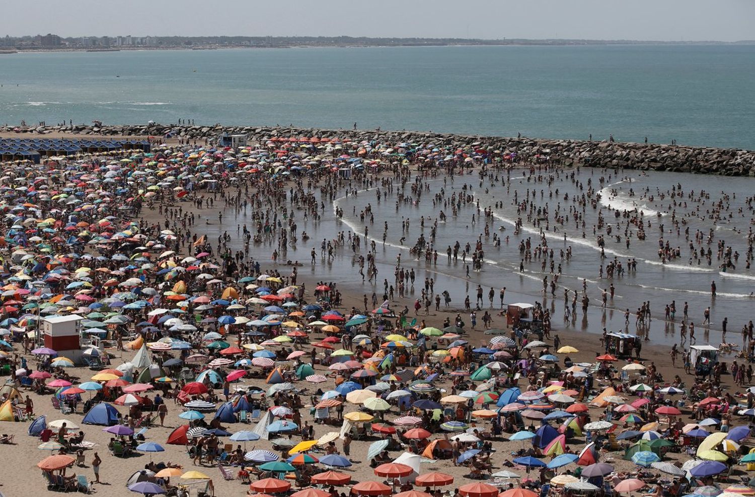 Verano récord: 31,6 millones de personas tuvieron un gasto directo que alcanzó los $237.500 millones