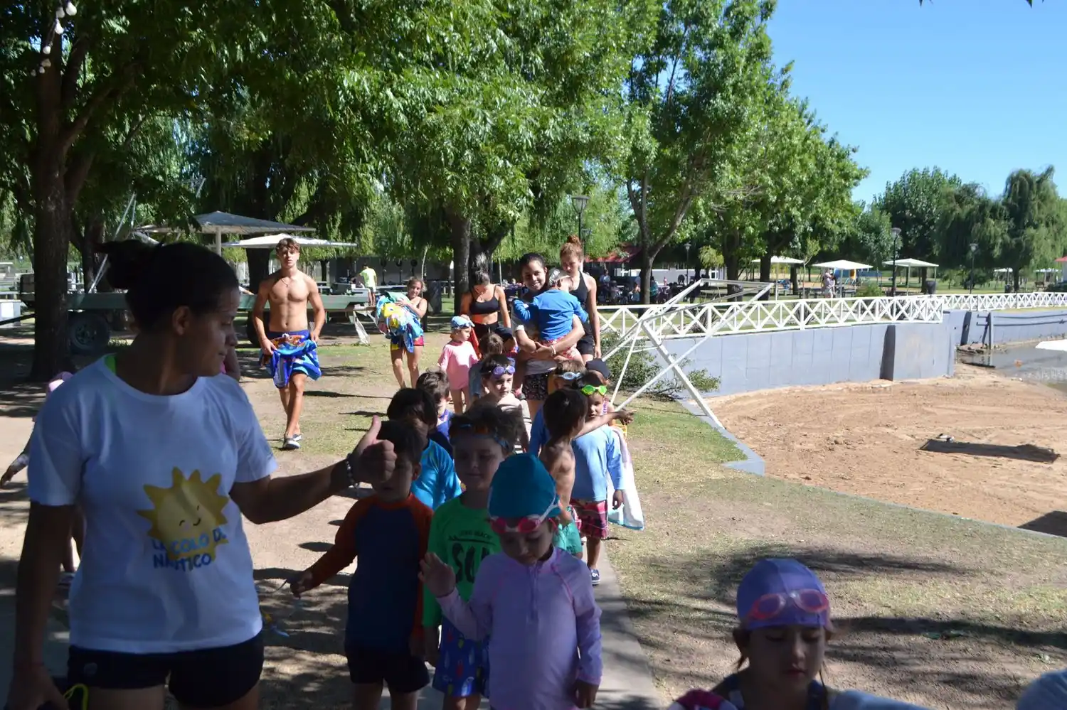 Náutico recibe a 400 inscriptos en su colonia de verano.