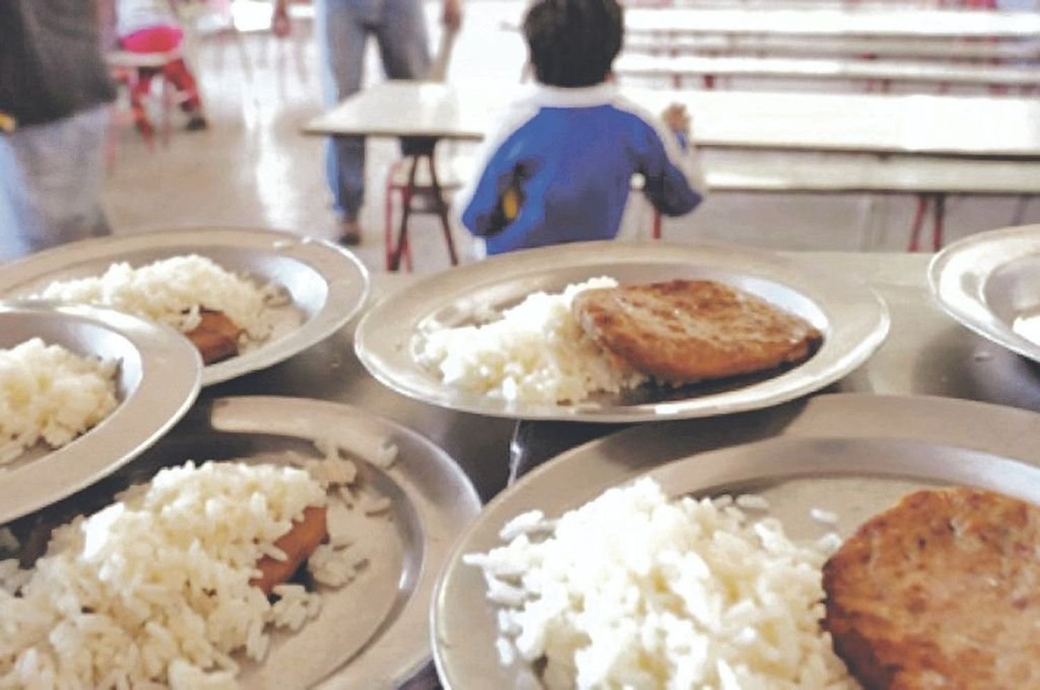 Unas 20 mil escuelas de todo el país recibieron ayuda para sus comedores