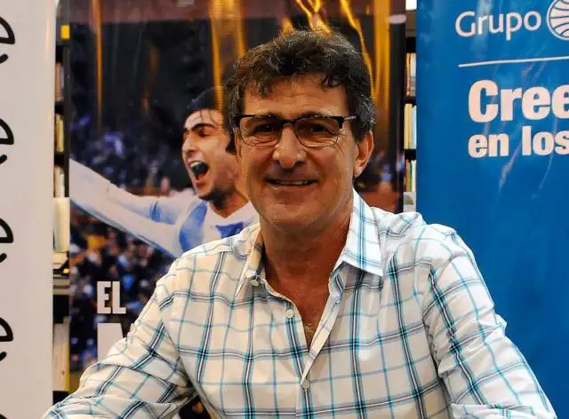 Kempes defendió a Messi y atacó a Maradona