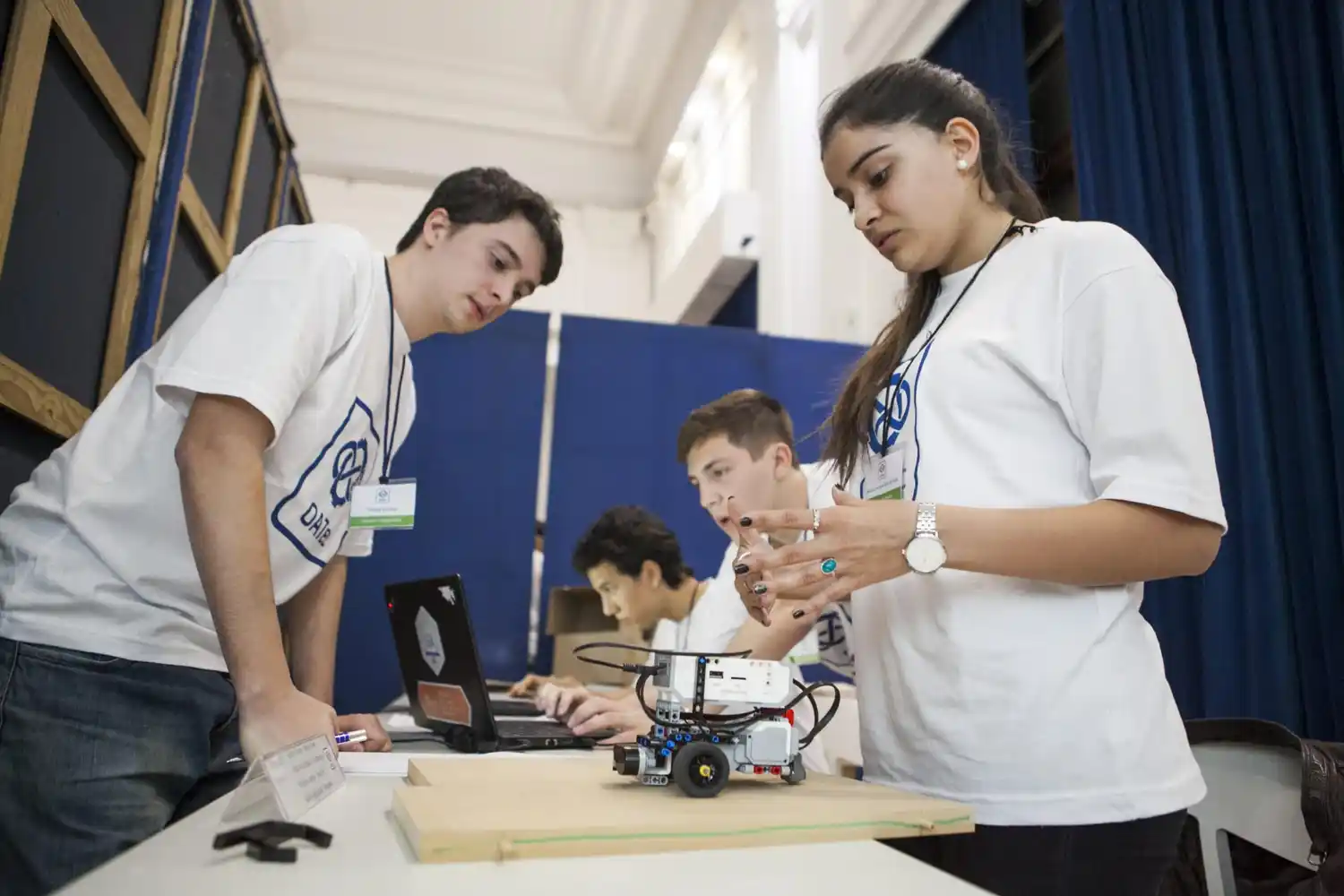 Comienza una nueva edición de la Olimpíada Argentina de Tecnología